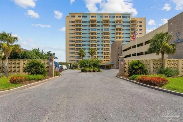 825 Bayshore Dr # 803 property photo