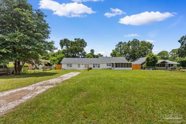 415 Colbert Ave property photo