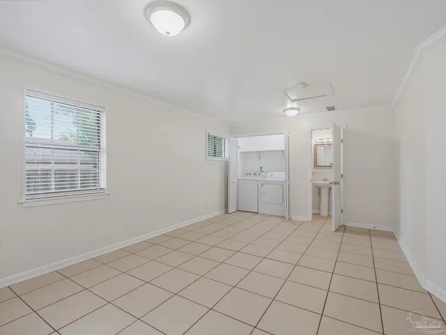 218 Betty Rd property photo