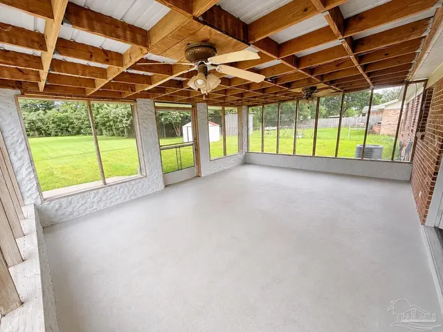 4373 Pine Villa Cir property photo