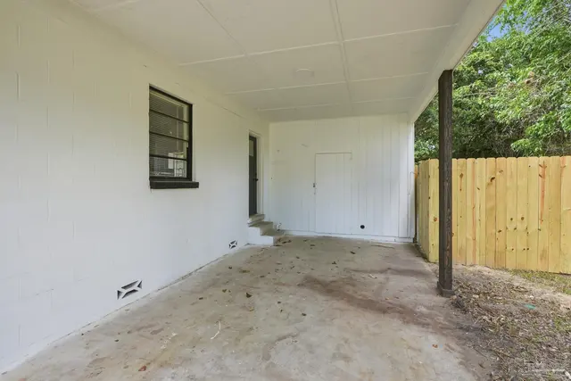 350 Kelson Rd property photo