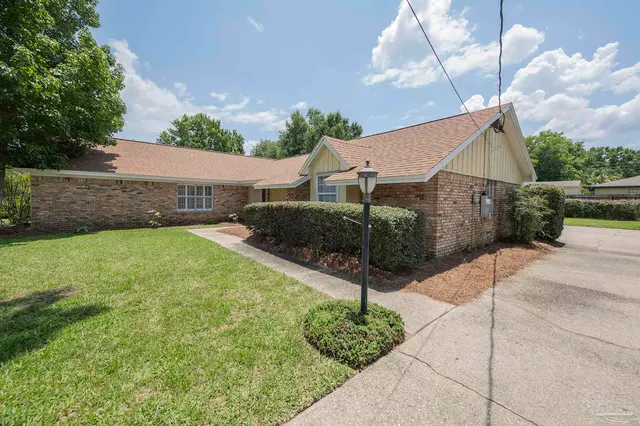 3445 Blueridge Dr property photo