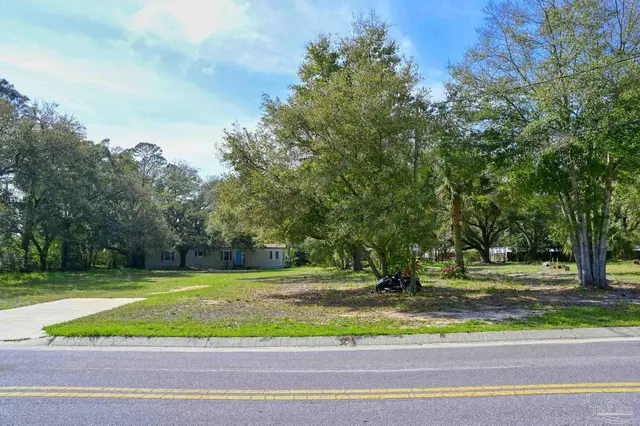 715 Decatur Ave, Pensacola FL 32507 exterior