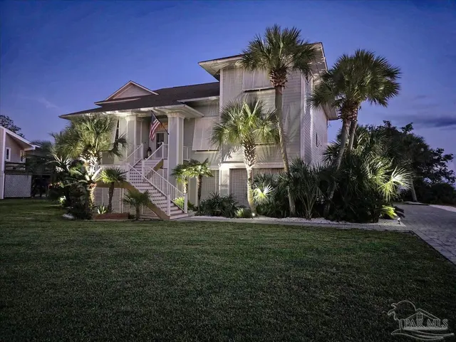 7813 Petersen Pt Rd property photo