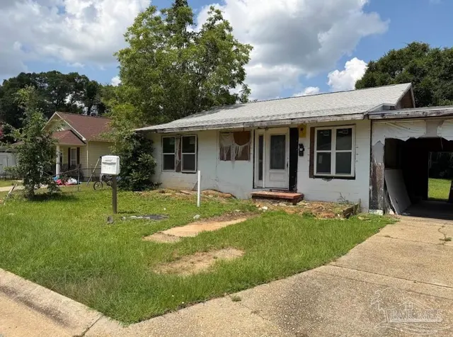 1203 C St property photo