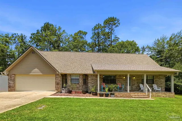 5820 Pamona St, Milton FL 32583 exterior