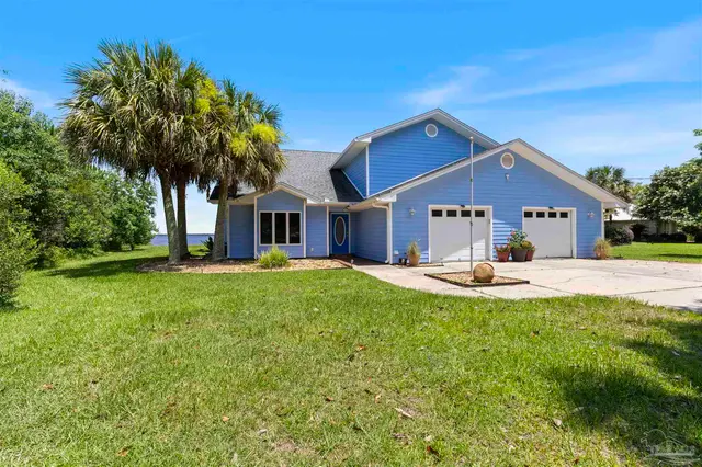 2116 Copelare Dr, Milton FL 32583 exterior