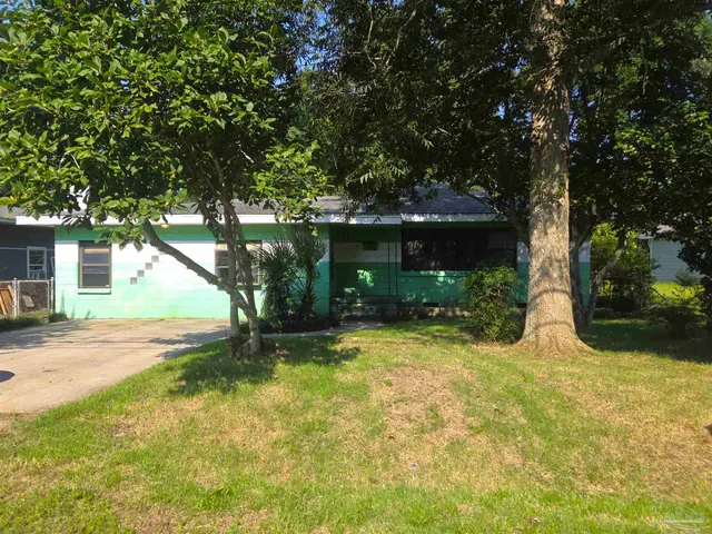 2504 L St property photo