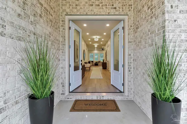 8879 Naturewalk Dr property photo