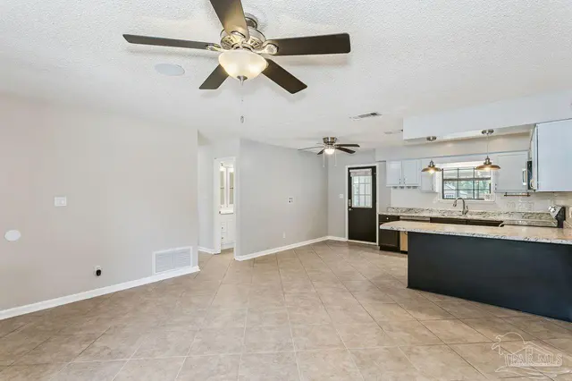 5389 Camille Gardens Cir property photo