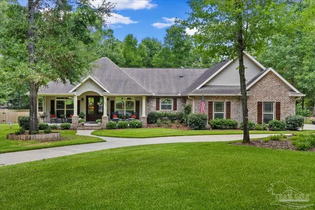 5224 Emerald Dr, Pace FL 32571 exterior