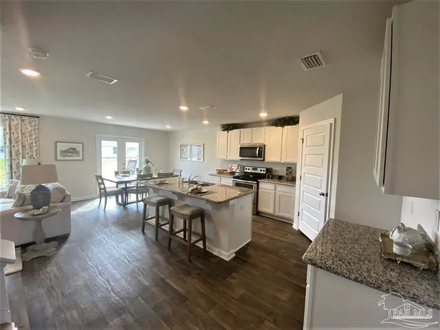3934 Whitetail Ln property photo