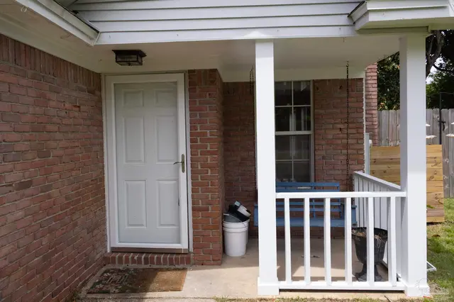 1515 Mariners Cir property photo