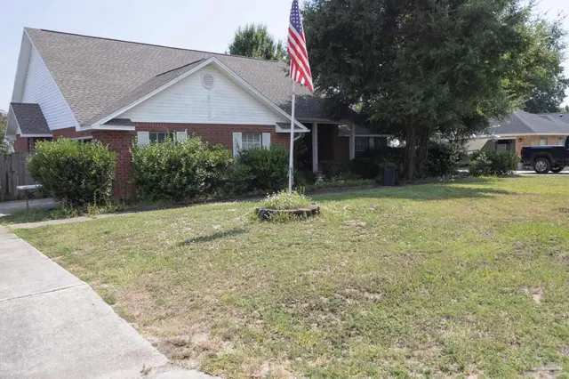 3009 Corsair Dr, Pensacola FL 32507 exterior