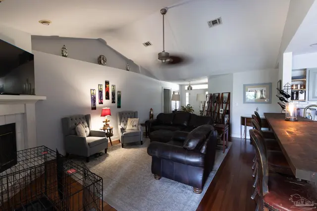 3009 Corsair Dr property photo
