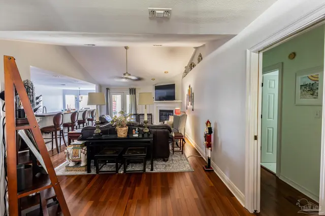 3009 Corsair Dr property photo