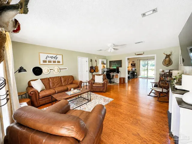 6541 Stubbs Rd property photo