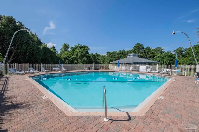 201 Pensacola Beach Rd # 18, Gulf Breeze FL 32561 exterior