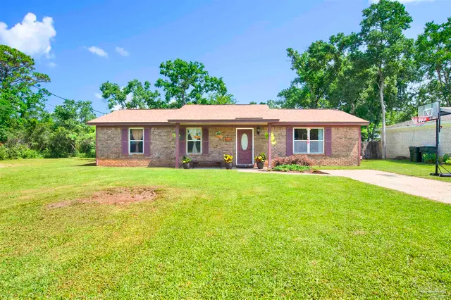 8230 Tempest Dr, Pensacola FL 32506 exterior