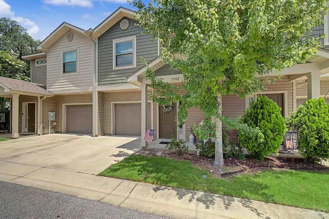 3502 Mossy Oak Villas Cir, Pensacola FL 32514 exterior