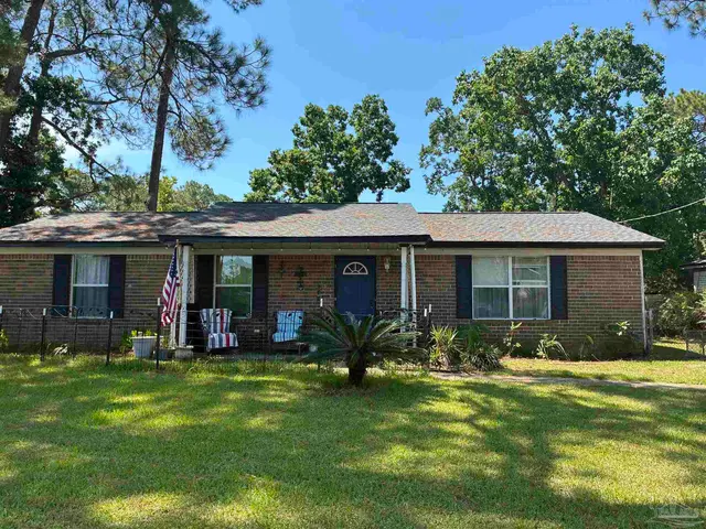 8253 El Dorado Dr, Pensacola FL 32506 exterior