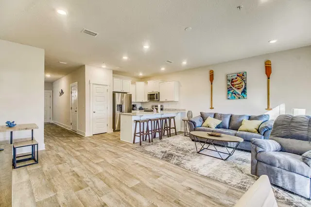 8872 Brigade Trl, Pensacola FL 32534 exterior