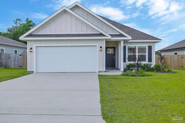 1942 Westhill Dr, Cantonment FL 32533 exterior