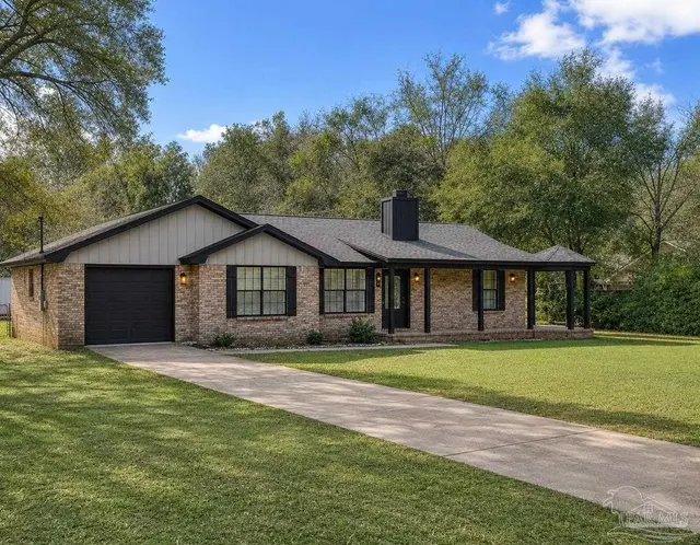 5279 Willard Norris Rd, Milton FL 32570 exterior