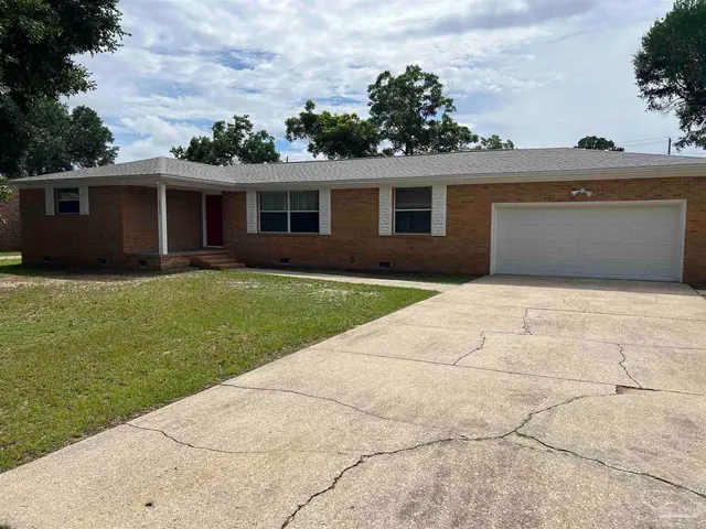 6223 Maybelle Dr property photo