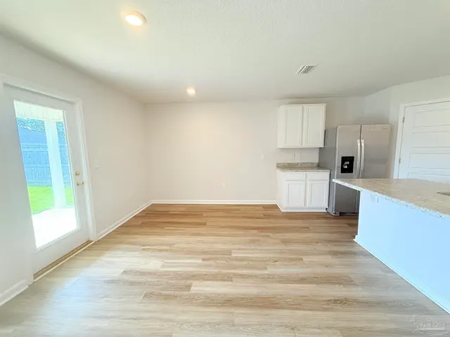 9615 Angel Oak Dr property photo