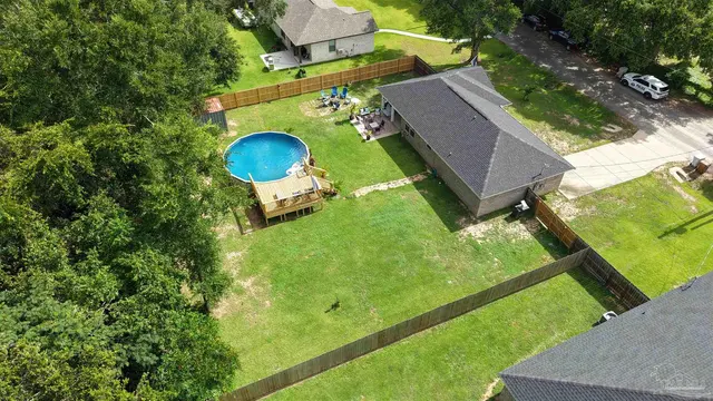 4866 Lamar Dr property photo