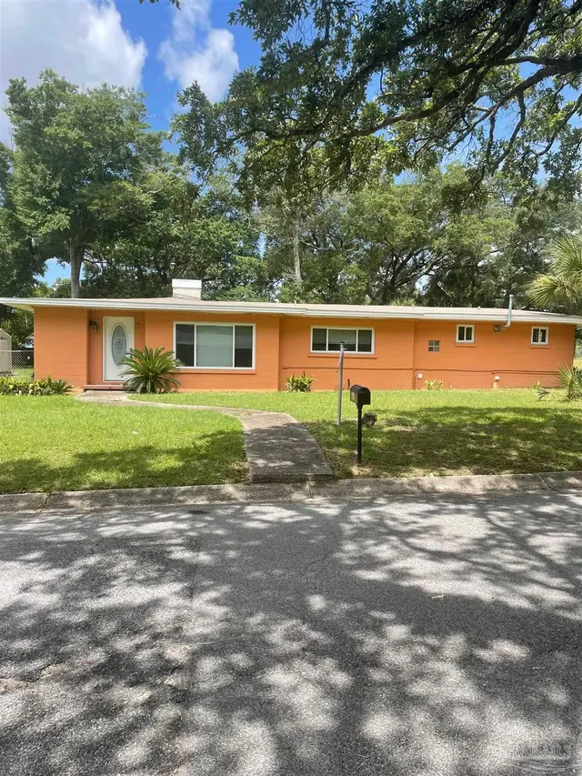 291 N K St, Pensacola FL 32502 exterior