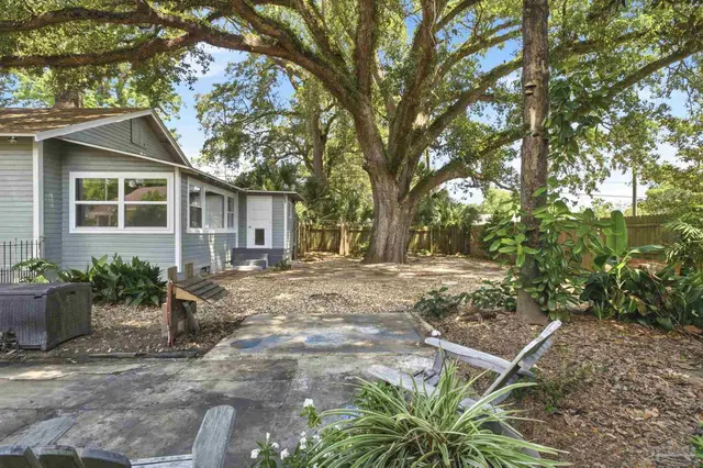 2320 17th Ave property photo
