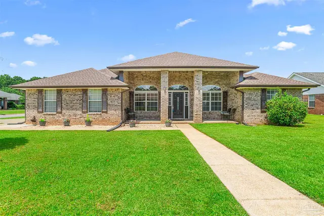 4777 Oscar Ln, Pace FL 32571 exterior