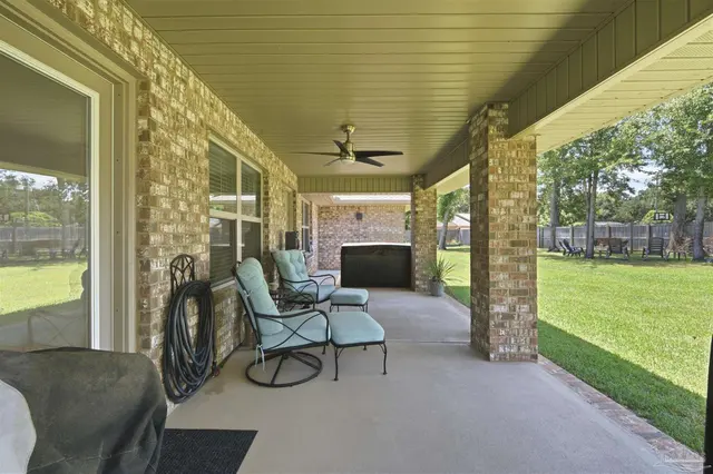 6009 Parsonage Cir property photo