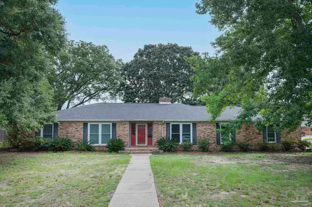 3940 Aiken Rd, Pensacola FL 32503 exterior