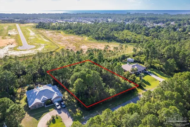 2339 Winfield Dr, Navarre FL 32566 exterior