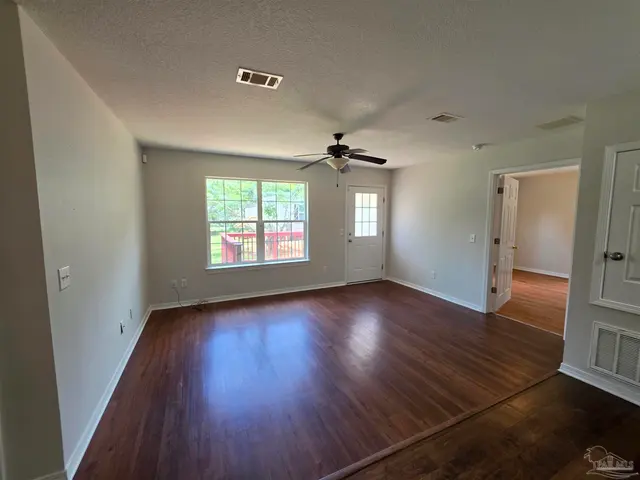 8510 Pond Ave property photo