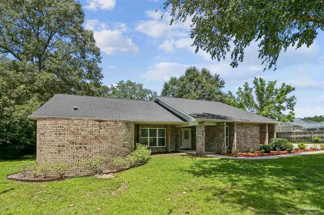 3049 Creekwood Dr property photo
