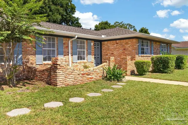 8235 Fordham Dr property photo
