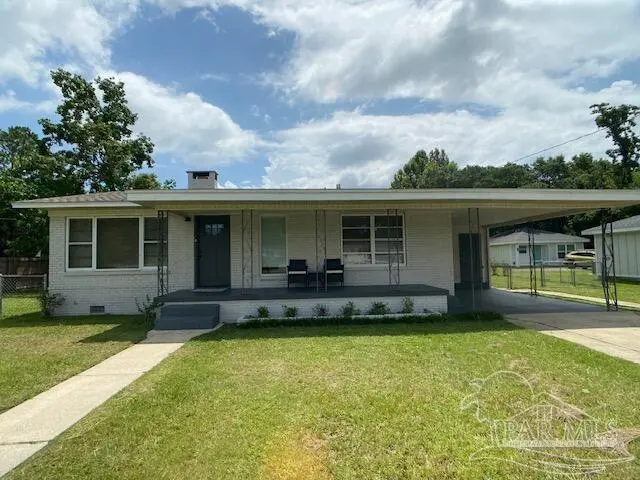 828 Gordon Ave, Pensacola FL 32507 exterior