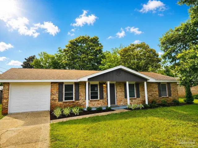 3120 Whistler Dr, Pensacola FL 32503 exterior