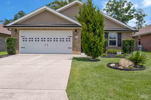 7494 Oak Lake Blvd property photo