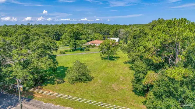 7621 Chellie Rd property photo