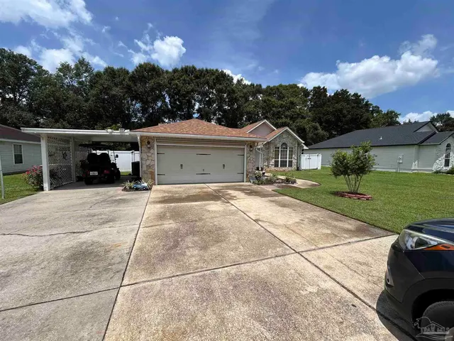 2371 La Lar Ln property photo