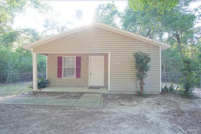 4121 Woodfin Cir, Pace FL 32571 exterior