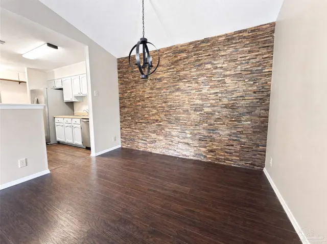 2299 Scenic Hwy # B5 property photo