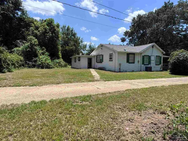 4040 Wilkes St property photo