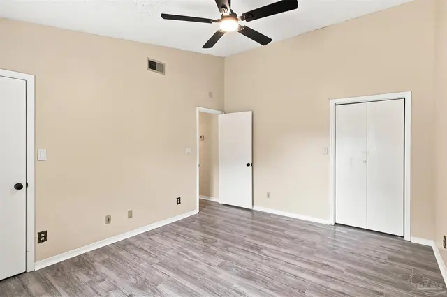 4426 Bellview Ave property photo