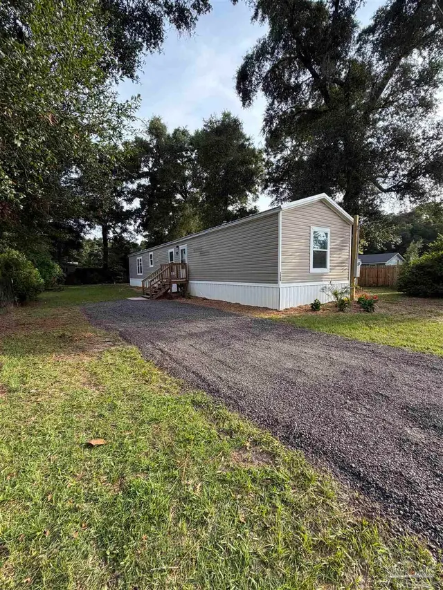 6225 Goliath Rd property photo